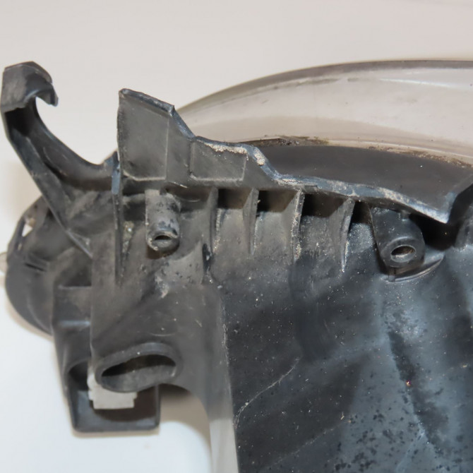 Phare droit occasion  Peugeot 3008 SUV (MC_, MR_, MJ_, M4_) 2.0 bluehdi 150 (mjahxh, mjahxv, mjahxg, mjahsh, mjahrh,... (2016-2020)   6206N9  6