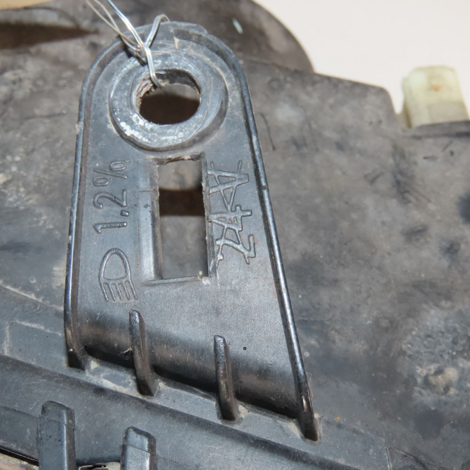 Phare droit occasion  Peugeot 306 3/5 portes (7A, 7C, N3, N5) 2.0 hdi 90 (1999-2002)   6205V7  4