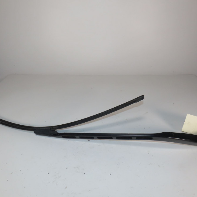 Bras essuie-glace avant gauche occasion  Seat ALTEA XL (5P5, 5P8) 1.6 tdi (2009)   5P0955409A 03C  1