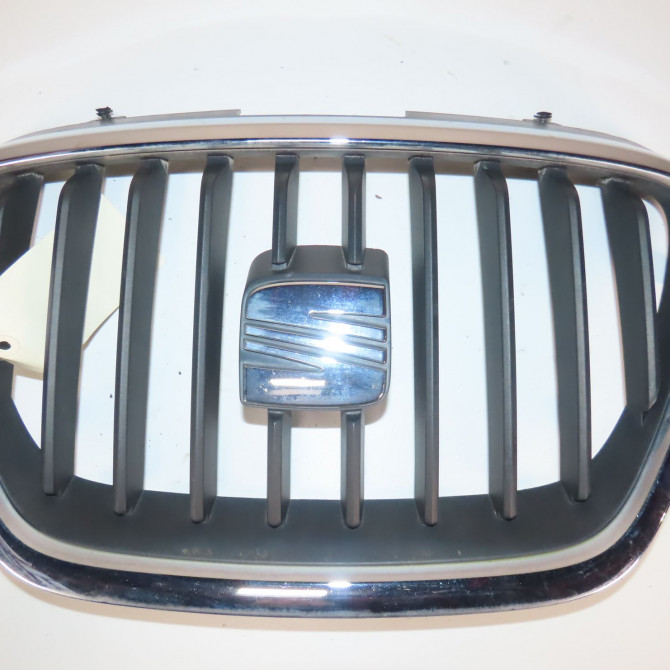 Calandre occasion  Seat ALTEA XL (5P5, 5P8) 1.6 tdi (2009)   5P98536519B9  1