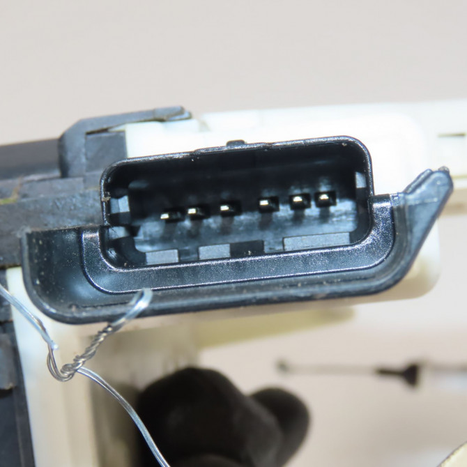 Serrure porte battante arg occasion  Citroën BERLINGO Camionnette/Monospace (K9) 1.6 bluehdi 100 (2018)   9821666680  4