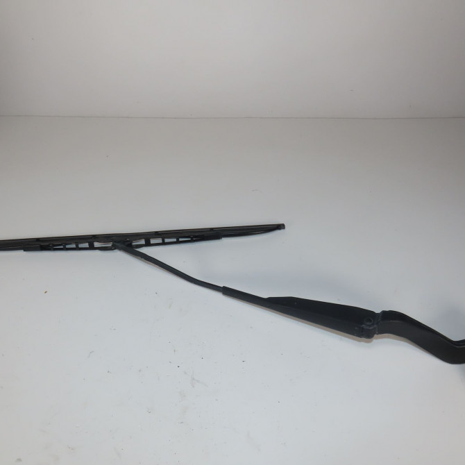 Bras essuie-glace avant gauche occasion  Citroën SAXO (S0, S1) 1.1 x, sx (1996-2003) 5 portes   6429H1  1