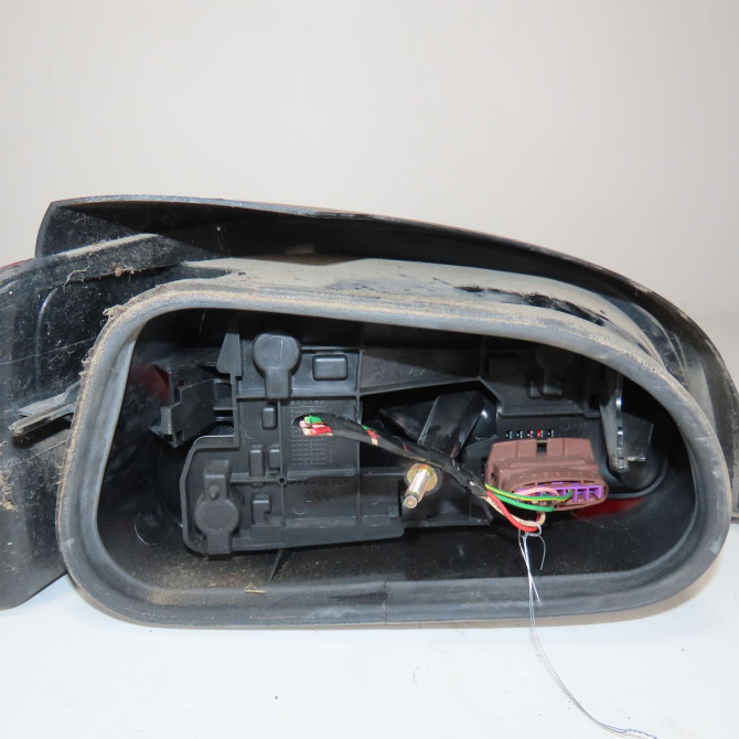 Feu arrière droit occasion  Citroën SAXO (S0, S1) 1.1 x, sx (1996-2003) 5 portes   6351L8  2