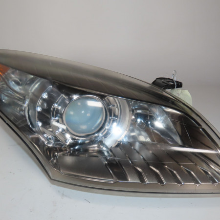 Phare droit occasion  Renault MEGANE III Coupé (DZ0/1_) 1.5 dci (dz0b) (2009)   260100021R 