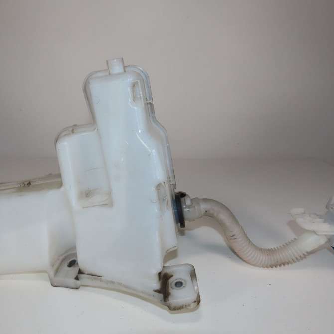 Reservoir lave-glace avant occasion  Volkswagen vw POLO VI (AW1, BZ1, AE1) 1.6 tdi (2017-2019)   2Q0955453G  5