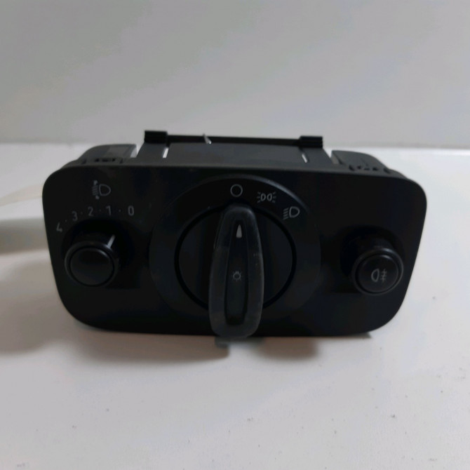 Interrupteur commande de phares occasion  Ford FIESTA VI (CB1, CCN) 1.4 tdci (2010-2012) 3 portes   1515201  1