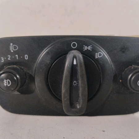 Interrupteur commande de phares occasion  Ford FIESTA VI (CB1, CCN) 1.4 tdci (2010-2012) 3 portes   1004132 