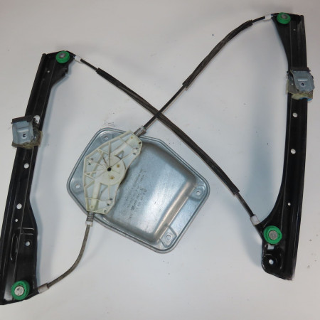 Mecanisme+moteur leve-glace avg occasion  Volkswagen vw GOLF PLUS V (5M1, 521) 1.6 tdi (2009-2013) 5 portes   5M0837461 