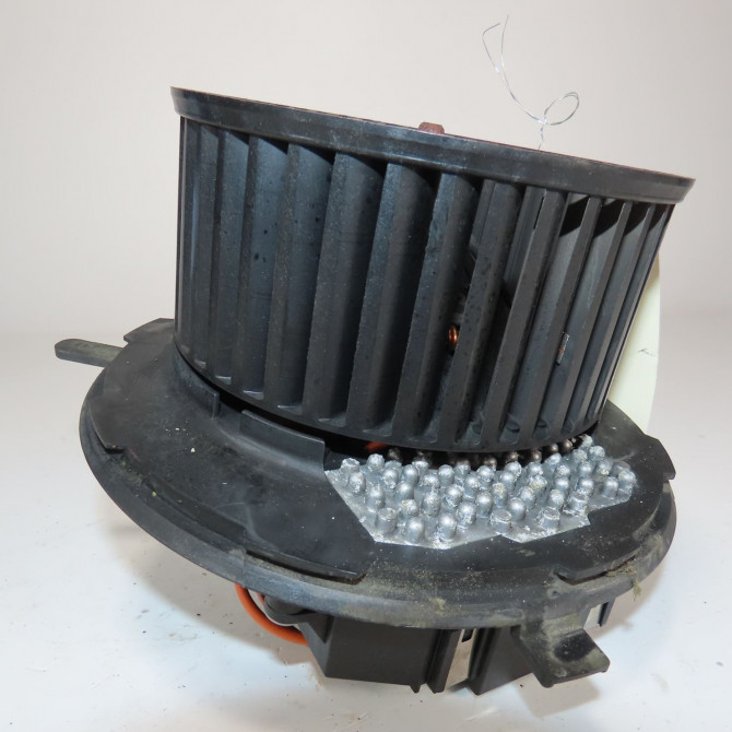 Moteur ventilateur chauffage occasion  Volkswagen vw GOLF PLUS V (5M1, 521) 1.6 tdi (2009-2013) 5 portes   1K1820021  5
