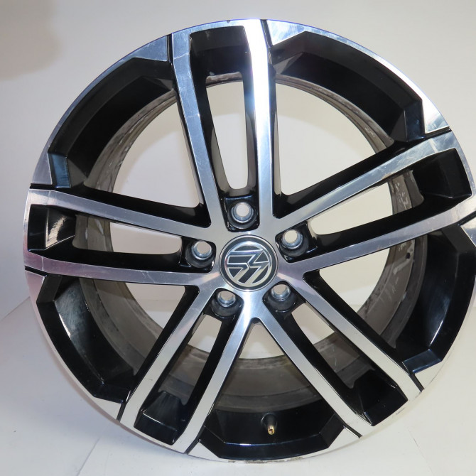 Jante aluminium occasion  Volkswagen vw GOLF VII (5G1, BQ1, BE1, BE2) 1.4 gte hybrid (2014-2020)   5G0601025AQ  1