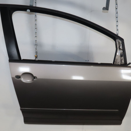 Porte avant droite occasion  Volkswagen vw GOLF PLUS V (5M1, 521) 1.6 tdi (2009-2013) 5 portes   5M0831302P 