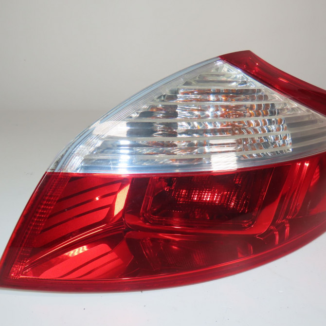 Feu arrière droit occasion  Renault MEGANE III 3/5 portes (BZ0/1_, B3_) 1.5 dci (2009)   265500007R  1