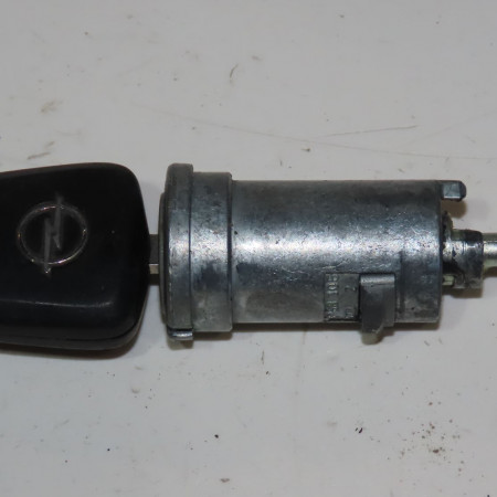 Antivol de direction occasion  Opel COMBO Tour 1.7 cdti 16v (2004-2011)   93179260 