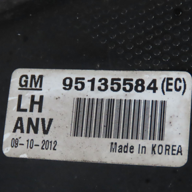 Feu arrière gauche occasion  Chevrolet CRUZE Station Wagon (J308) 2.0 td (2012)   95135584  2