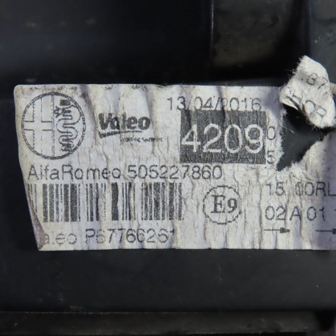 Phare droit occasion  Alfa romeo MITO (955_) 1.4 (955.axb1b, 955.axu1a) (2011-2018)   50522786  2