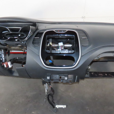 Planche de bord occasion  Renault CAPTUR I (J5_, H5_) 0.9 tce 90 (2013) 5 portes   682006438R 