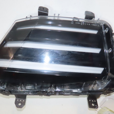 Feu position droit occasion  Peugeot 2008 II (UD_, US_, UY_, UK_) 1.2 puretech 130 (2019)   9850423580 