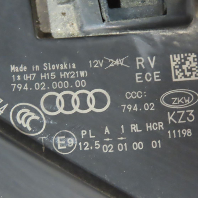 Phare droit occasion  Audi A1 (8X1, 8XK) 1.0 tfsi (2015-2018)   8XA941004  2