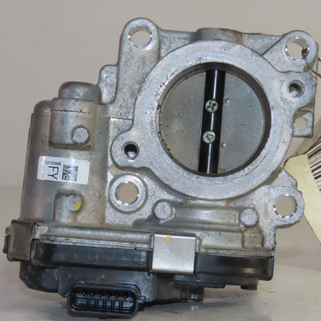 Boitier papillon occasion  Dacia SANDERO III Liberty 125 i.e. (m73) (2012)   161200428R 