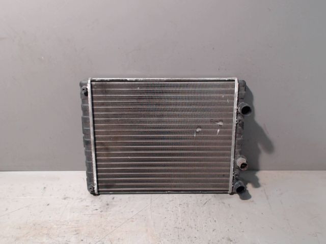 Radiateur occasion  VOLKSWAGEN POLO III Phase 2 11-1999->12-2001 1.4i 8v 60ch   1H0121253CB  1
